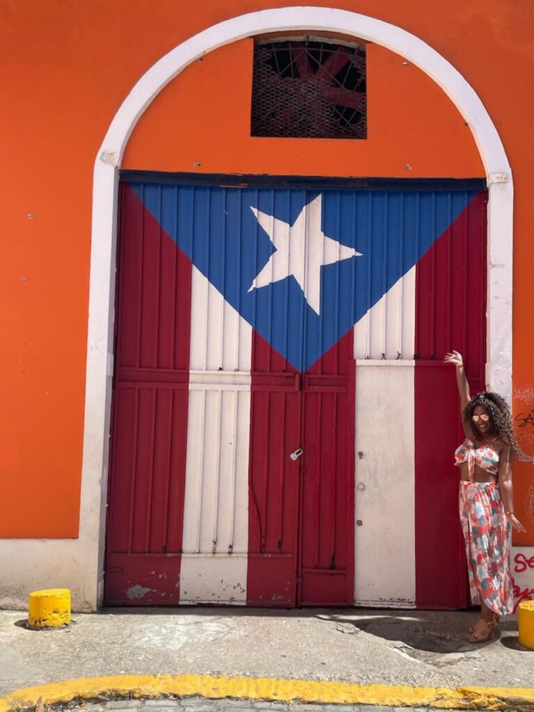 Puerta de la Bandera