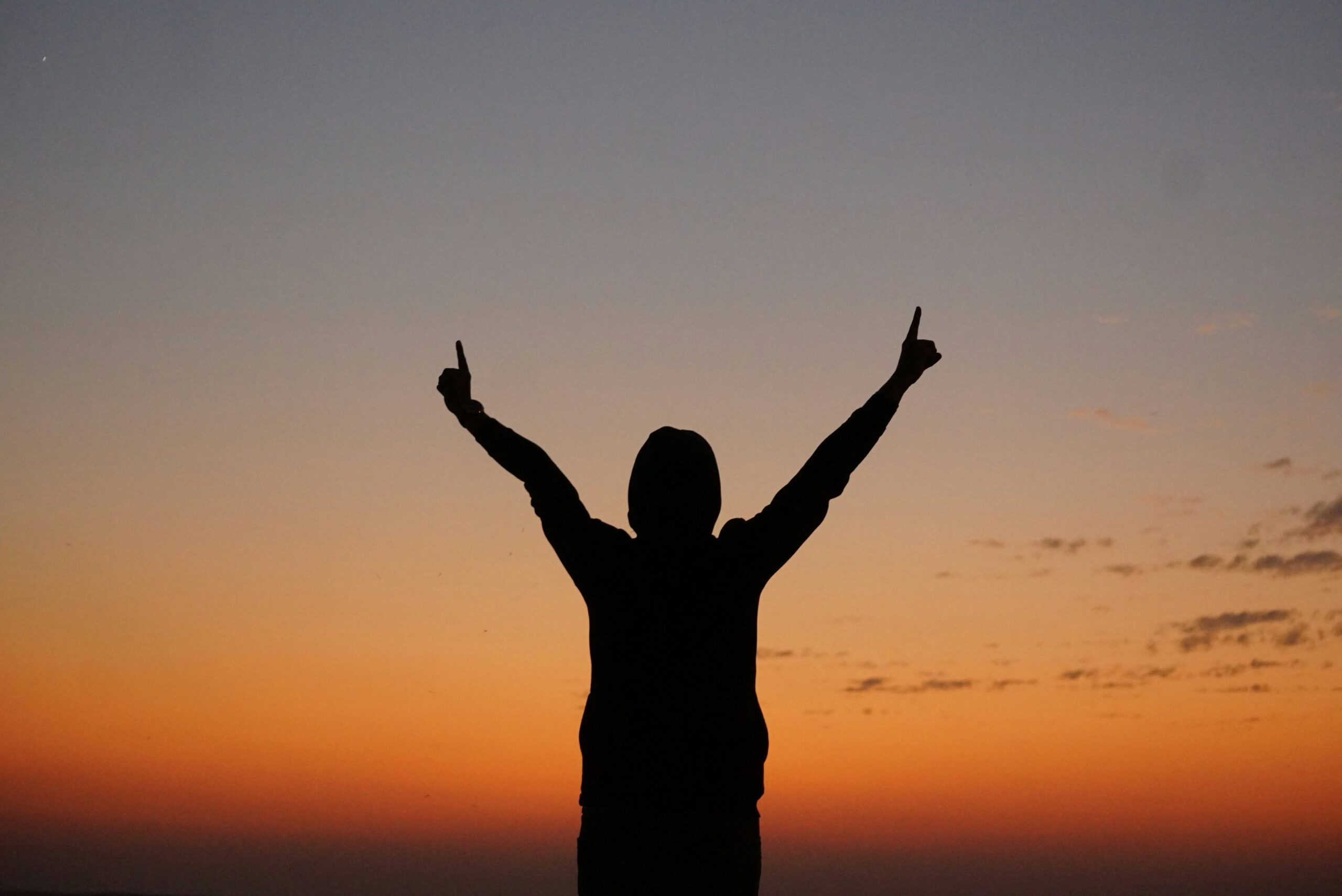 Overcoming Fear: Conquering Challenges as a Female Solo Traveler