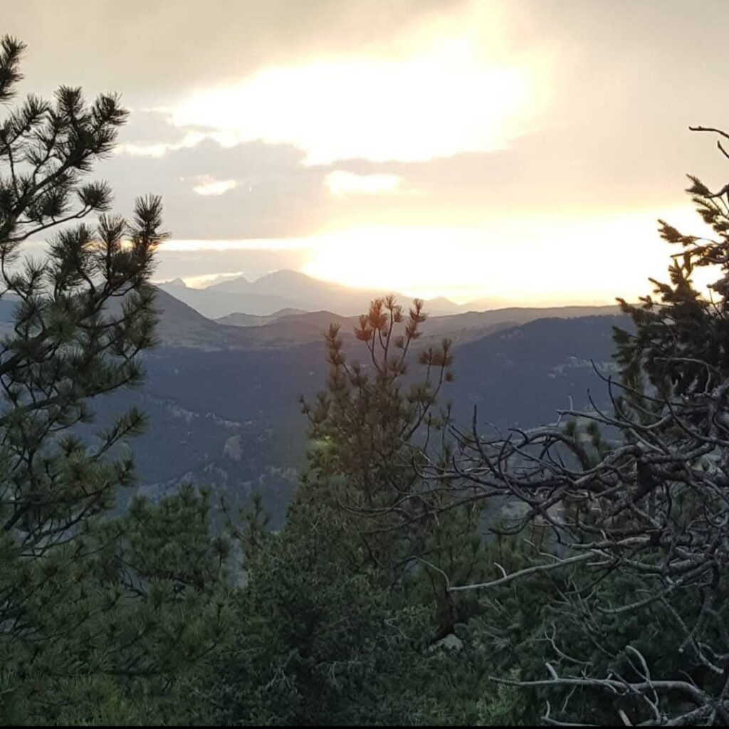 Colorado travel through the mountains